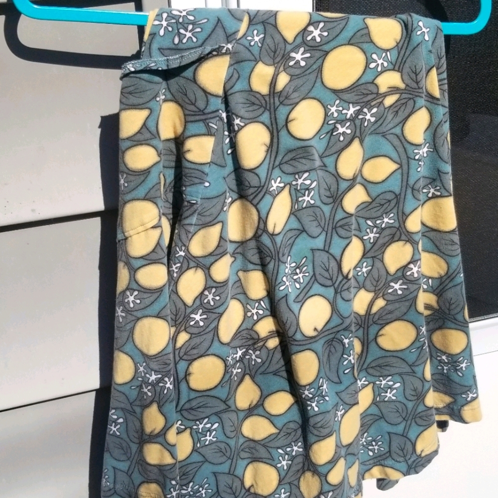 Lemon Skirt Effie's Heart